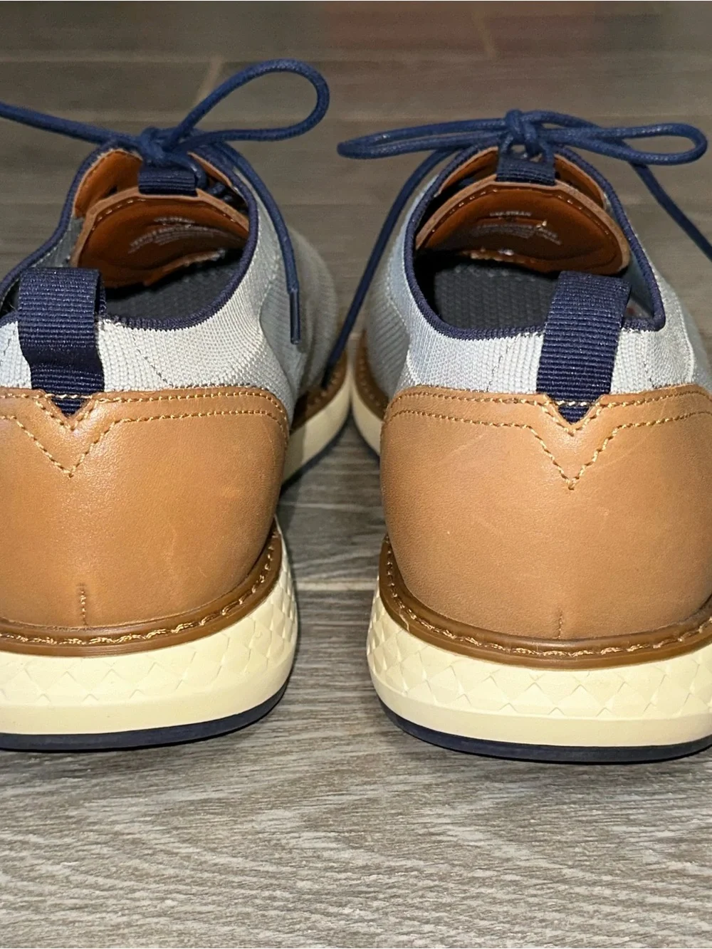 Vince Camuto Staan Lace-Up Men’s 9.5 Oxford Shoes Gray Knit Fashion Sneakers